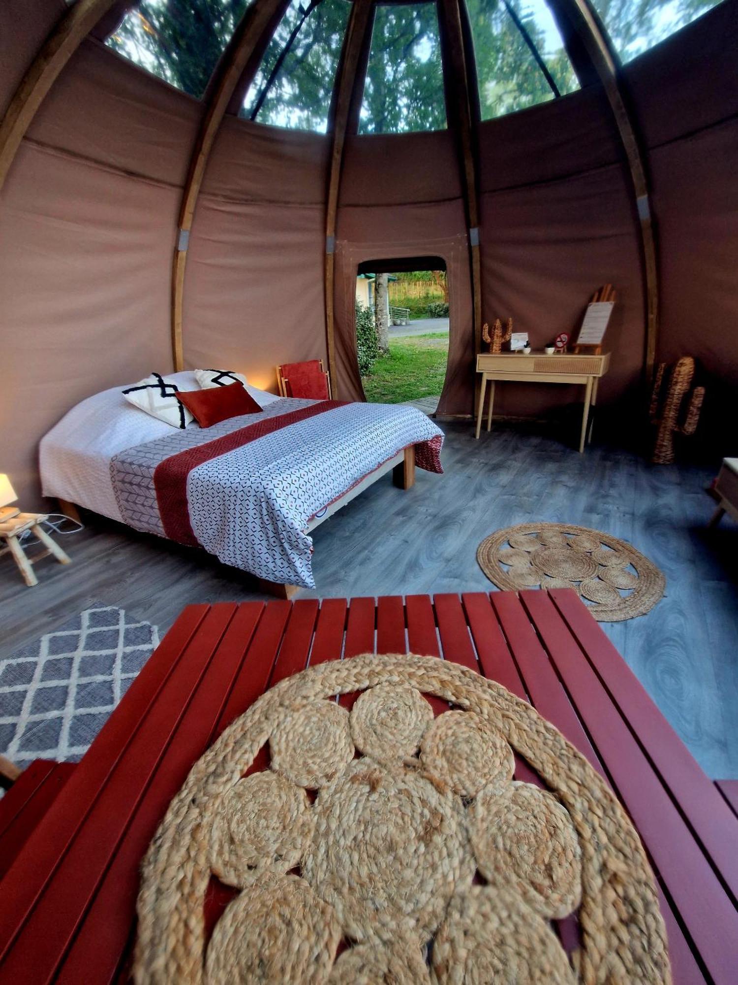 Bed and Breakfast Les Nuits De Cassiopee Sorde-lʼAbbaye Zimmer foto