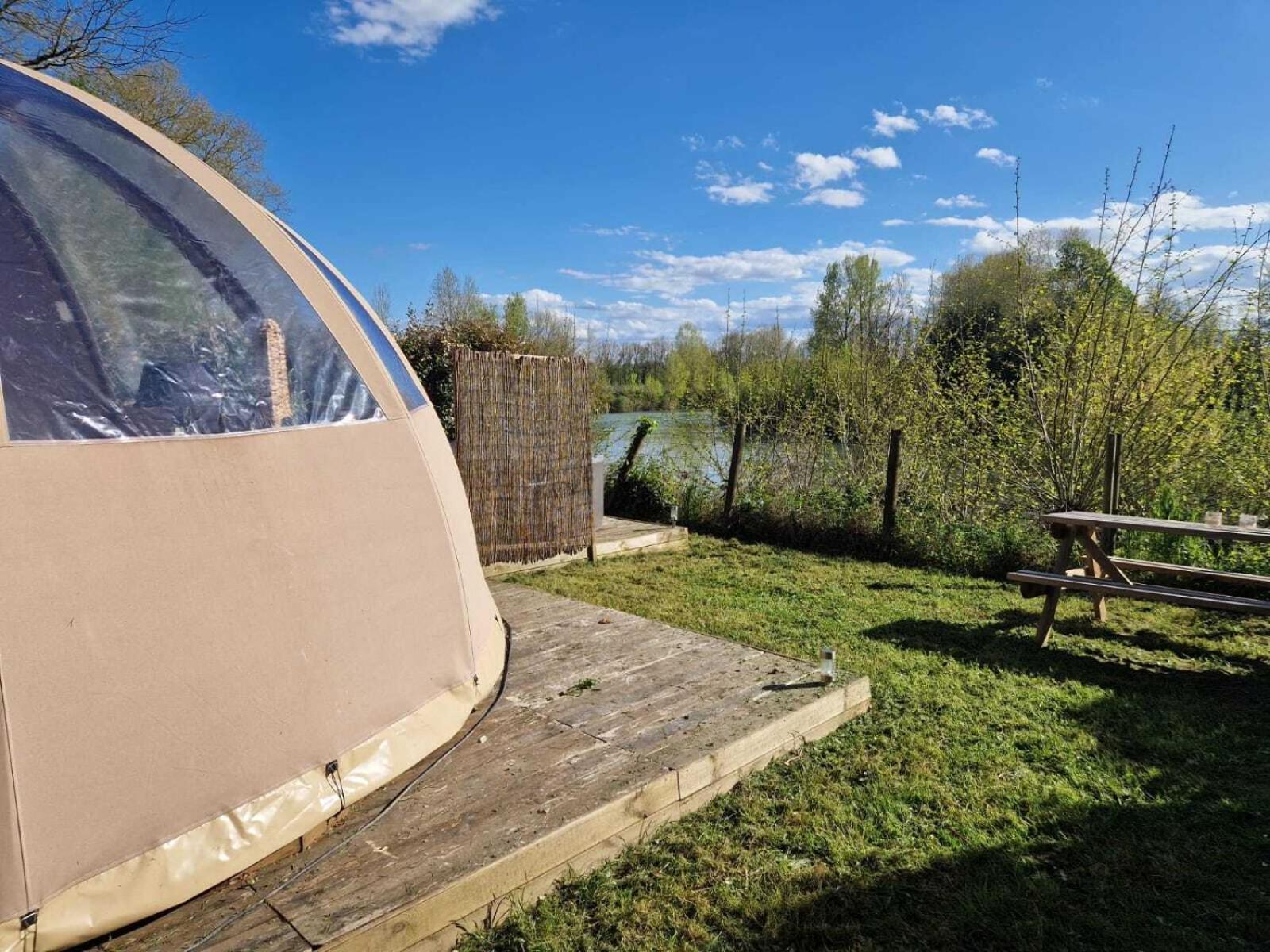 Bed and Breakfast Les Nuits De Cassiopee Sorde-lʼAbbaye Zimmer foto
